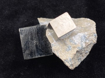 Pyr0060  3 