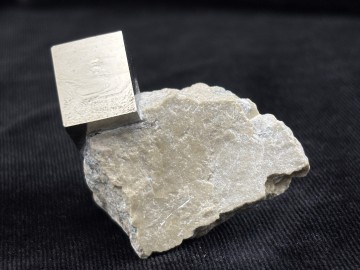 Pyr0062  2 