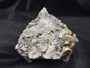 Pyr0065  4 