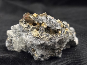 Pyr0065  5 
